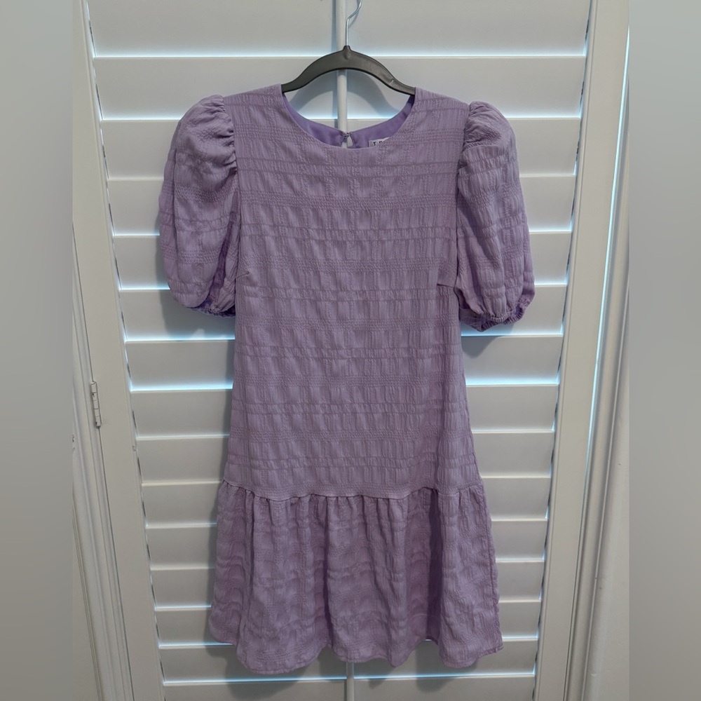 NWOT TCEC Lilac Puff Sleeve Dress